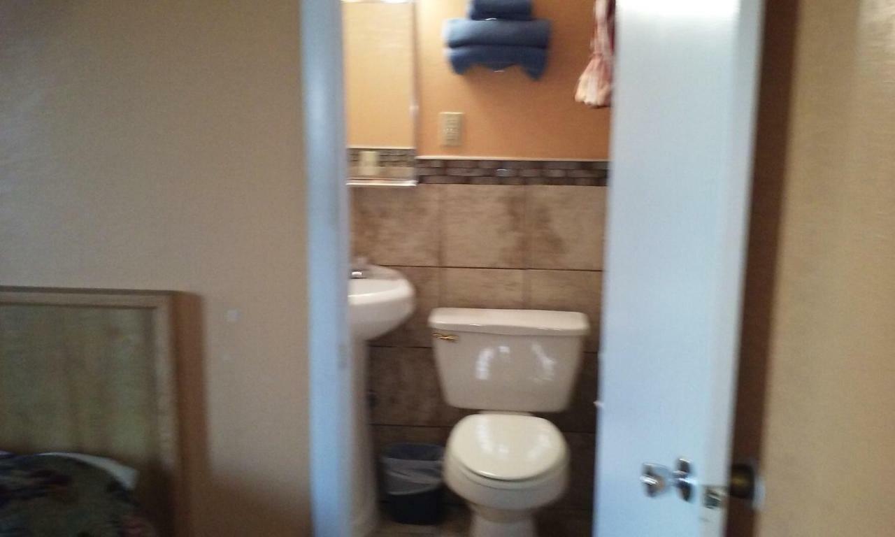 Riverside Motel Fultonville Екстер'єр фото